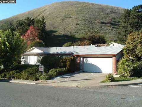 2791 Wright Ave, Pinole, CA 94564 photo 1
