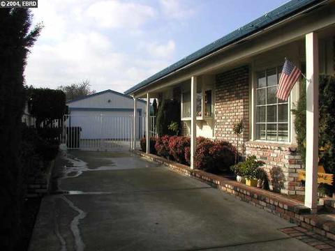 1302 C St, Antioch, CA 94509 photo 1