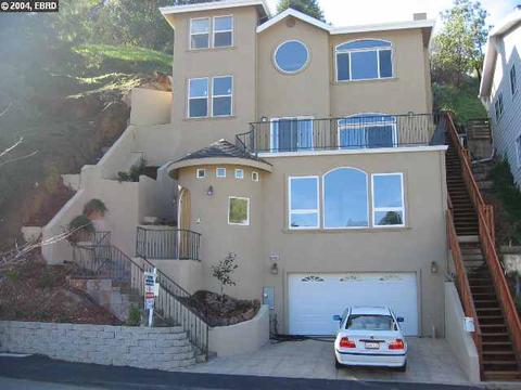 6933 Bristol Dr, Berkeley, CA 94705 photo 1