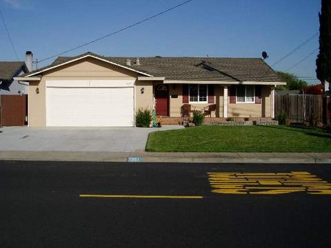 6851 Penn Dr, Dublin, CA 94568 photo 1
