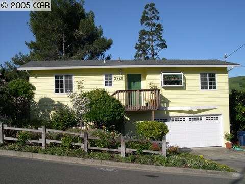 2320 Harbor View Dr, Martinez, CA 94553 photo 1