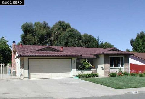 744 Windward Dr, Rodeo, CA 94572 photo 1
