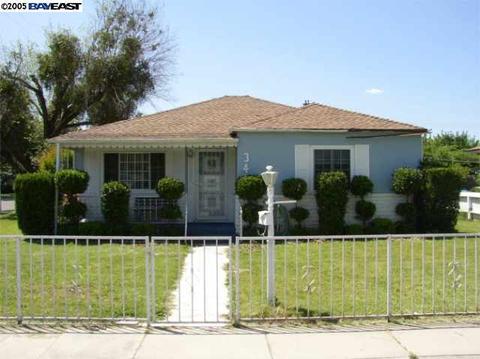 343 S Powers Ave, Manteca, CA 95336 photo 1