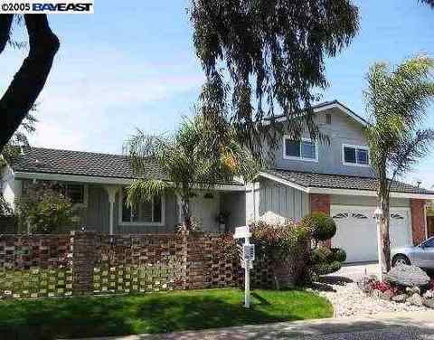 6161 Honeysuckle Dr, Newark, CA 94560 photo 1