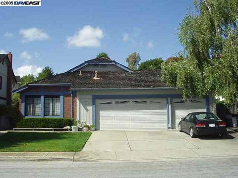 18926 Edwin Markham Dr, Castro Valley, CA 94552 photo 1