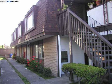 14113 Doolittle Dr, San Leandro, CA 94577 photo 1