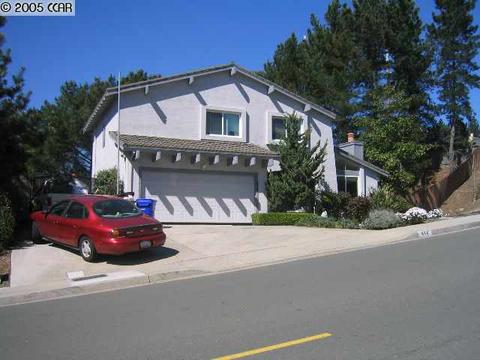 454 Violet Rd, Hercules, CA 94547 photo 1