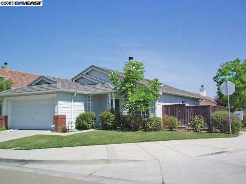 631 Pombo Sq, Tracy, CA 95376 photo 1