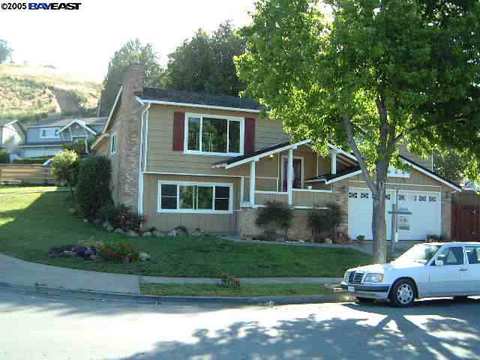 30678 Treeview St, Hayward, CA 94544 photo 1