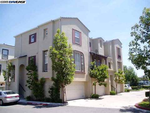 902 Water Walk, Milpitas, CA 95035 photo 1