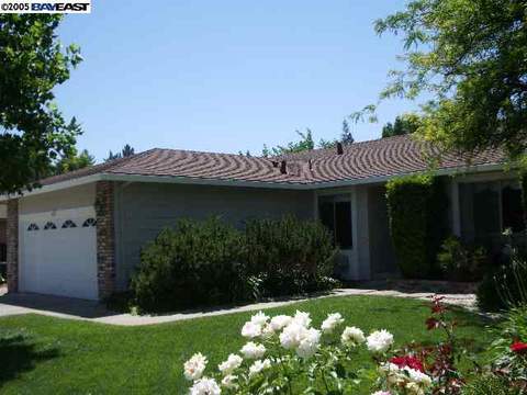 6648 Las Animas Dr, Martinez, CA 94553 photo 1