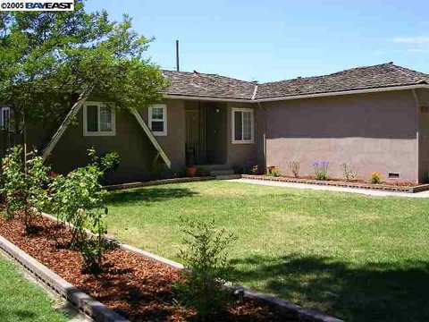 1921 Tully Rd, Modesto, CA 95350 photo 1