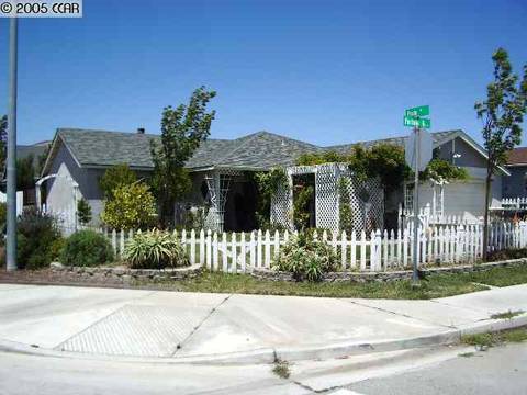 705 Portola St, Soledad, CA 93960 photo 1