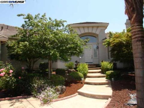 935 Curtner Rd, Fremont, CA 94539 photo 1