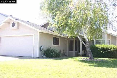 1135 Mills Pl, Oakley, CA 94561 photo 1