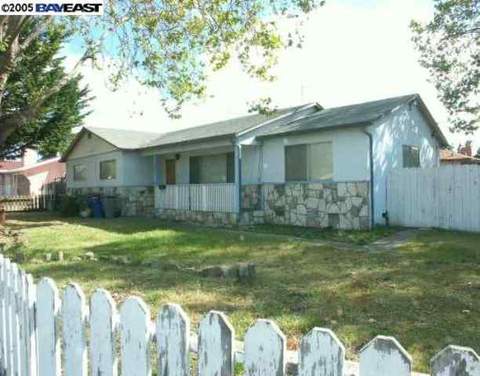 13480 Doolittle Dr, San Leandro, CA 94577 photo 1