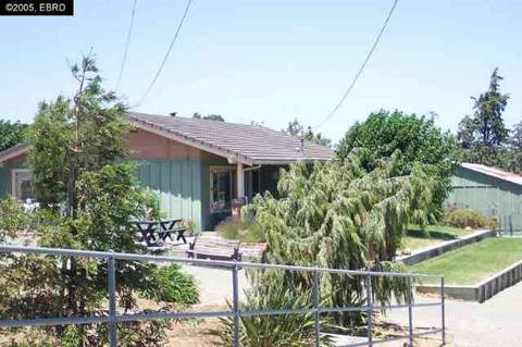 572 Pacifica Ave, Bay Point, CA 94565 photo 1