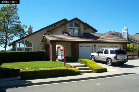 1305 Turquoise Dr, Hercules, CA 94547 photo 1
