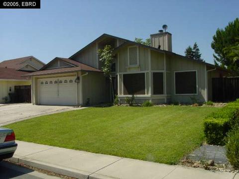 1840 Gateway Dr, Oakley, CA 94561 photo 1