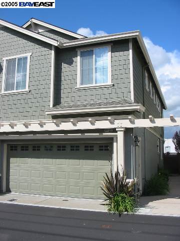 6125 Moore Pl, Dublin, CA 94568 photo 1