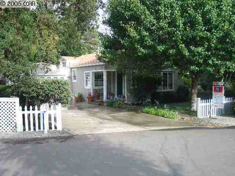 3651 Crescent Dr, Lafayette, CA 94549 photo 1