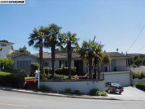 1577 Graff Ave, San Leandro, CA 94577 photo 1