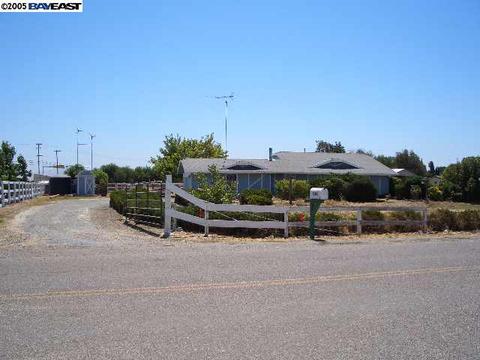 4208 W Stoneridge Rd, Tracy, CA 95304 photo 1