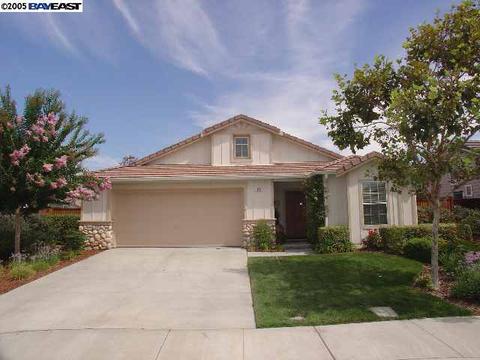741 Saddleback Cir, Livermore, CA 94551 photo 1