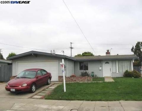2001 Duval Ln, Hayward, CA 94545 photo 1