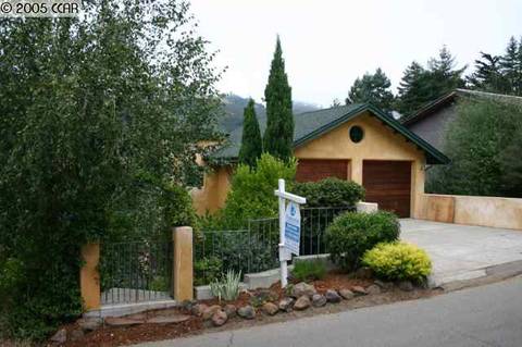 945 Alvarado Rd, Berkeley, CA 94705 photo 1