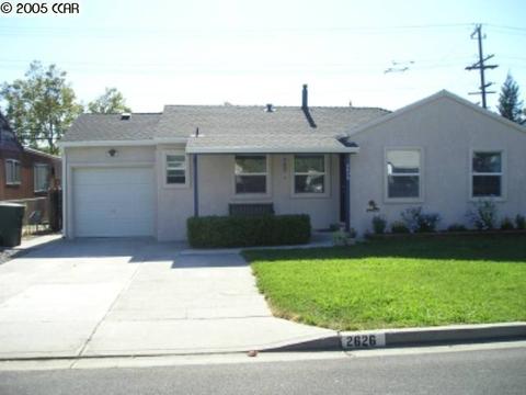 2626 Crescent Dr, Concord, CA 94520 photo 1