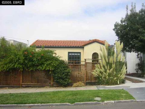 1573 Thousand Oaks Blvd, Berkeley, CA 94707 photo 1
