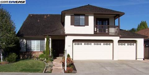 18726 Edwin Markham Dr, Castro Valley, CA 94552 photo 1