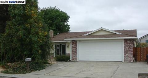 1201 Schleiger Dr, Tracy, CA 95376 photo 1