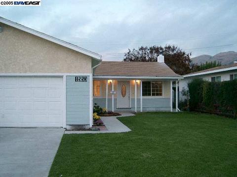 1553 Carl Ave, Milpitas, CA 95035 photo 1