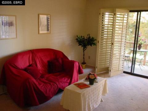 2 Commodore Dr #D284, Emeryville, CA 94608 photo 1