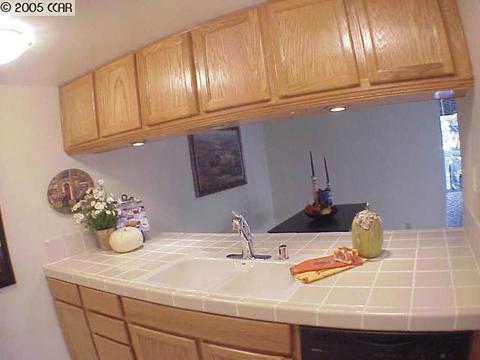 5486 Roundtree Dr #D, Concord, CA 94521 photo 1