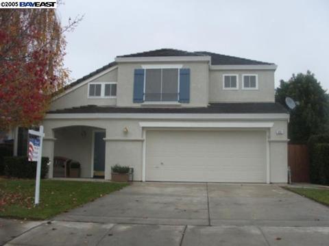 932 Winter Ln, Tracy, CA 95376 photo 1