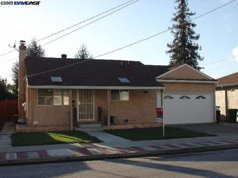 24011 Edloe Dr, Hayward, CA 94541 photo 1