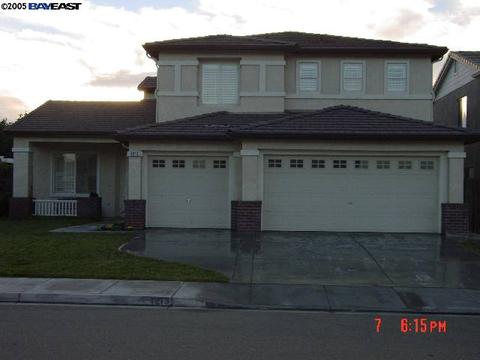 1213 Cochran Dr, Tracy, CA 95377 photo 1