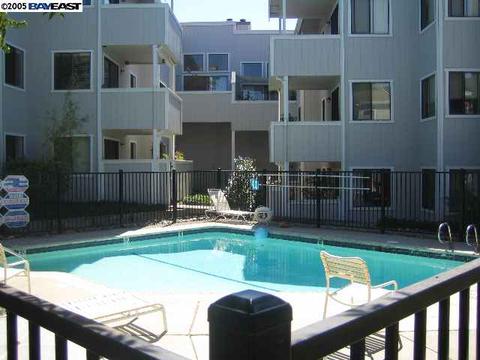 1116 Maywood Ln, Martinez, CA 94553 photo 1