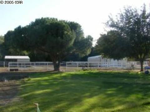 16024 W Redondo Dr, Tracy, CA 95304 photo 1