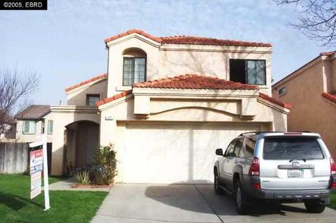 327 Jorgensen Dr, Pittsburg, CA 94565 photo 1