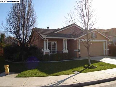 1546 Parkside Ct, Tracy, CA 95376 photo 1