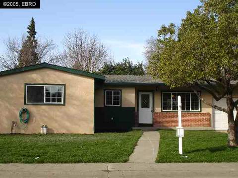 1831 Johnson Dr, Concord, CA 94520 photo 1