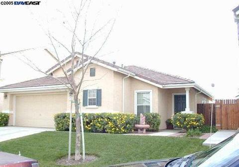 1140 N Yellowhammer Dr, Patterson, CA 95363 photo 1