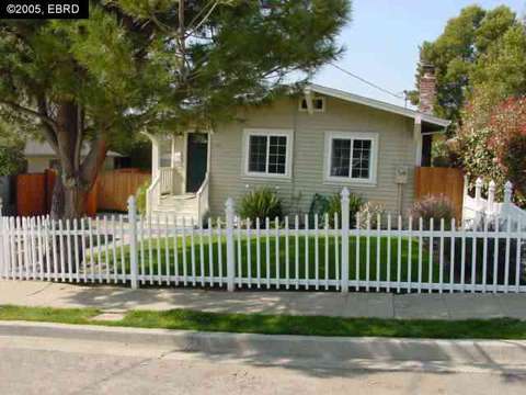 1451 Date St, Martinez, CA 94553 photo 1