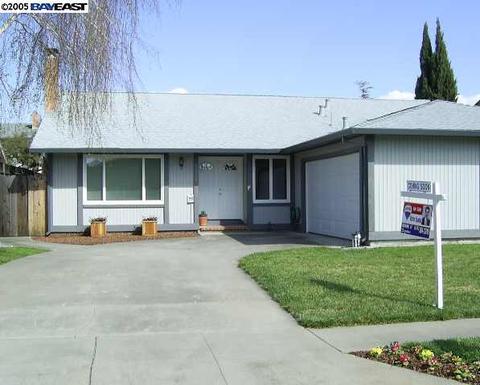 36898 Laurel St, Newark, CA 94560 photo 1