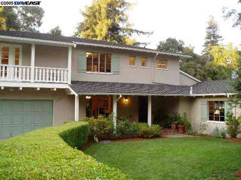 1300 Estudillo Ave, San Leandro, CA 94577 photo 1