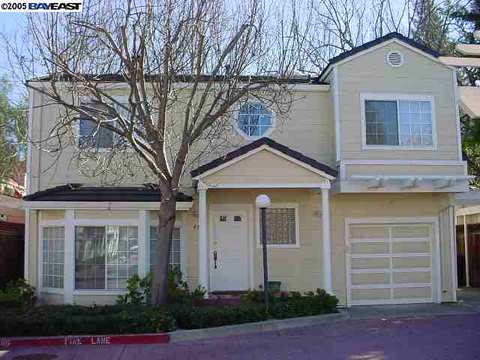 419 Rialto Ct, Mountain View, CA 94043 photo 1